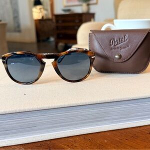 Never-worn Persol SM 714 Folding Havana Sunglasses with Polarized Lenses 54mm